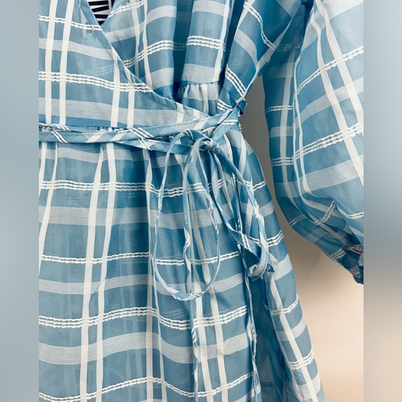 Future Collective - Wrap Semi Sheer V Neck Blouse Balloon 3/4 Sleeves Me… - Picture 4 of 9